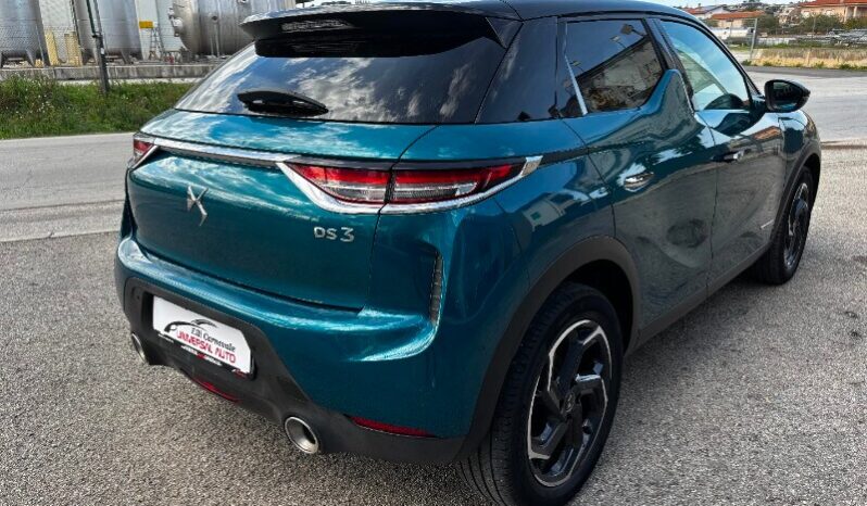 DS DS 3 2ª serie DS 3 Crossback PureTech 155 aut. So Chic pieno