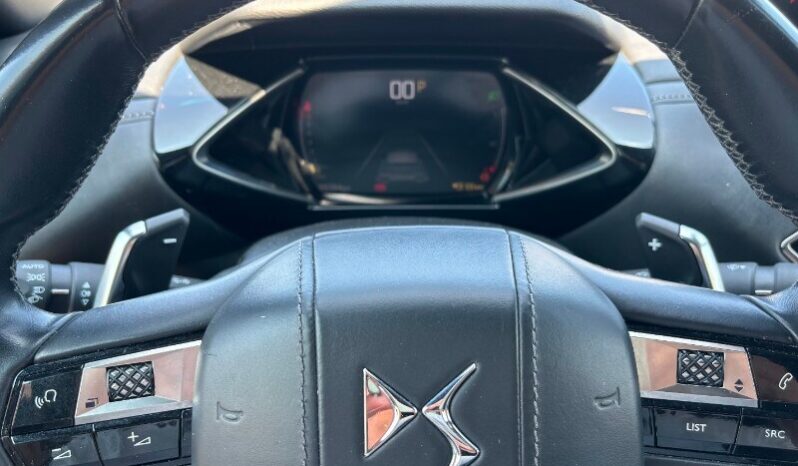 DS DS 3 2ª serie DS 3 Crossback PureTech 155 aut. So Chic pieno