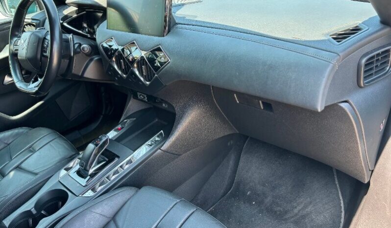 DS DS 3 2ª serie DS 3 Crossback PureTech 155 aut. So Chic pieno