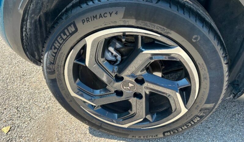 DS DS 3 2ª serie DS 3 Crossback PureTech 155 aut. So Chic pieno