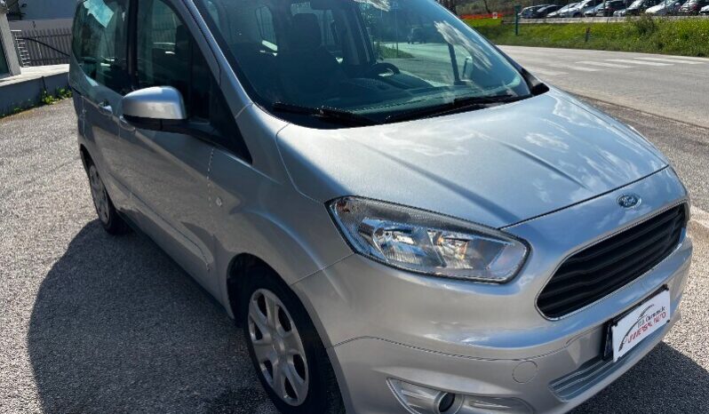 FORD Tourneo Courier 1ªs Tourneo Courier 1.5 TDCI 75 CV Plus pieno