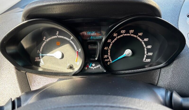 FORD Tourneo Courier 1ªs Tourneo Courier 1.5 TDCI 75 CV Plus pieno