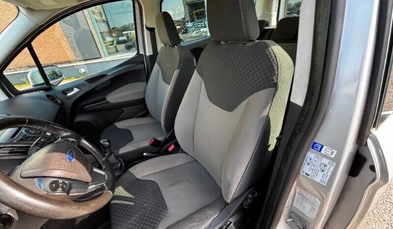 FORD Tourneo Courier 1ªs Tourneo Courier 1.5 TDCI 75 CV Plus pieno