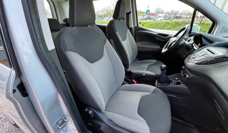 FORD Tourneo Courier 1ªs Tourneo Courier 1.5 TDCI 75 CV Plus pieno