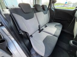 FORD Tourneo Courier 1ªs Tourneo Courier 1.5 TDCI 75 CV Plus pieno