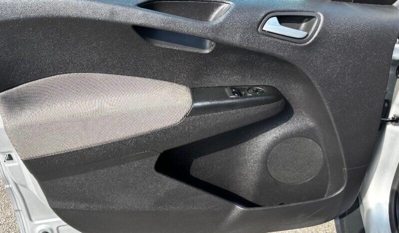 FORD Tourneo Courier 1ªs Tourneo Courier 1.5 TDCI 75 CV Plus pieno