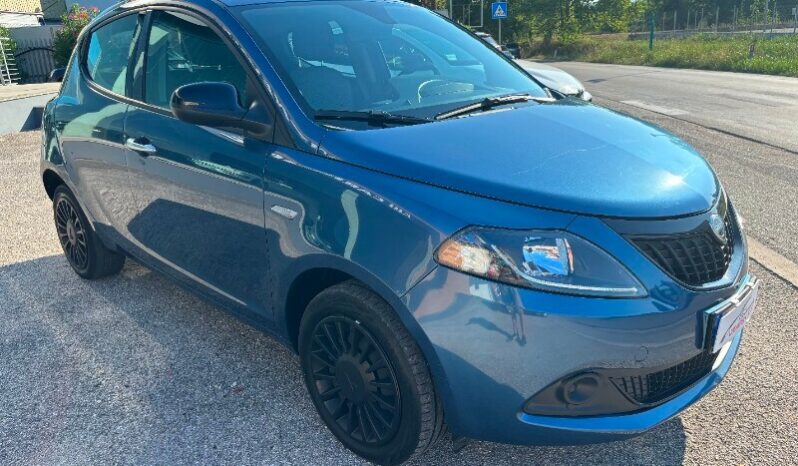 LANCIA Ypsilon 3ª serie Ypsilon 1.0 FireFly 5 porte S&S Hybrid Silver Plus pieno