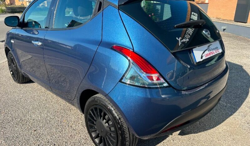LANCIA Ypsilon 3ª serie Ypsilon 1.0 FireFly 5 porte S&S Hybrid Silver Plus pieno