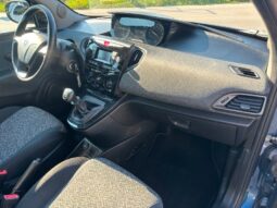 LANCIA Ypsilon 3ª serie Ypsilon 1.0 FireFly 5 porte S&S Hybrid Silver Plus pieno