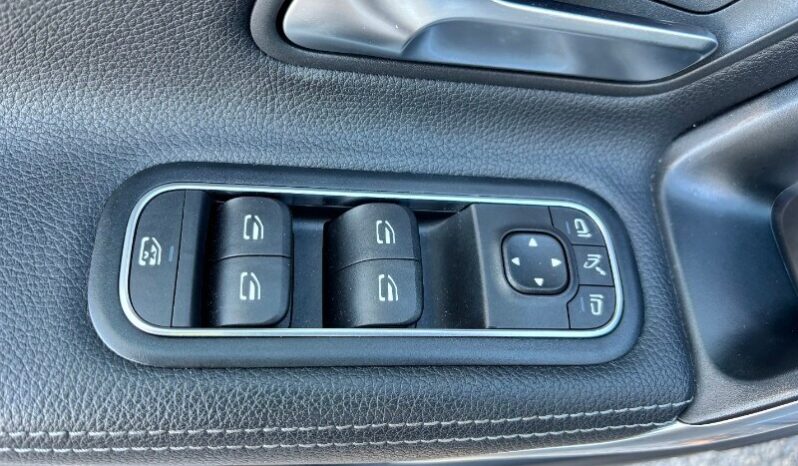 MERCEDES Classe A     (V177) A 180 d Automatic Business Extra pieno