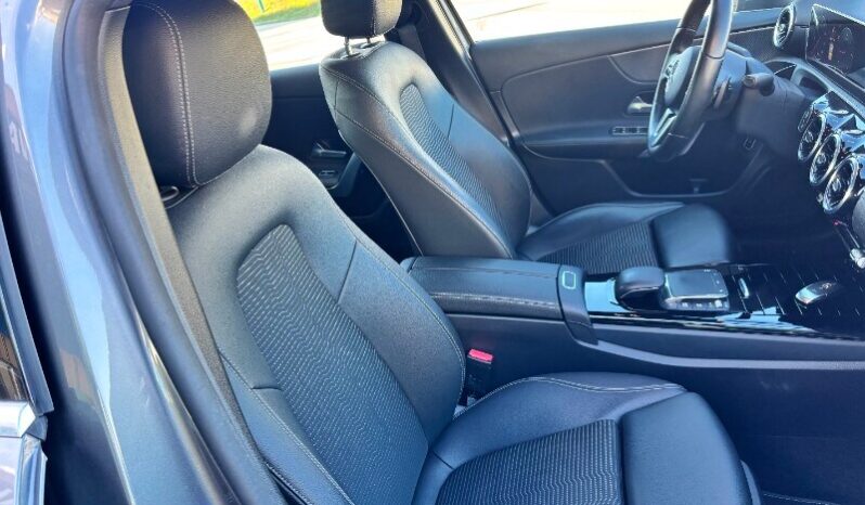 MERCEDES Classe A     (V177) A 180 d Automatic Business Extra pieno