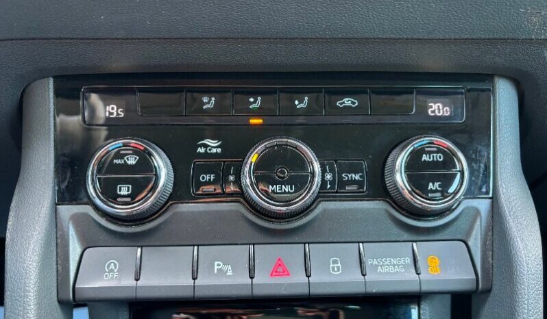 SKODA Karoq Karoq 2.0 TDI SCR 4×4 DSG Executive pieno