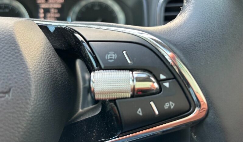 SKODA Karoq Karoq 2.0 TDI SCR 4×4 DSG Executive pieno