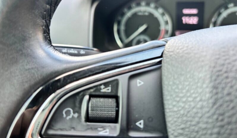 SKODA Karoq Karoq 1.6 TDI SCR Style pieno