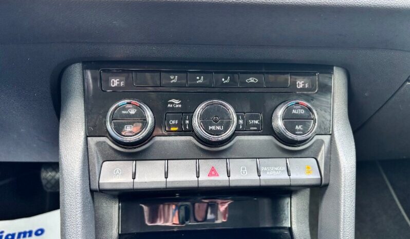 SKODA Karoq Karoq 1.6 TDI SCR Style pieno