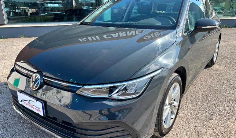 VOLKSWAGEN Golf 8ª serie Golf 1.0 eTSI EVO DSG Life pieno