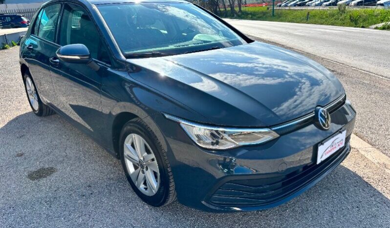 VOLKSWAGEN Golf 8ª serie Golf 1.0 eTSI EVO DSG Life pieno
