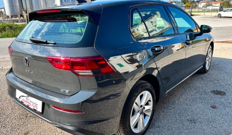 VOLKSWAGEN Golf 8ª serie Golf 1.0 eTSI EVO DSG Life pieno