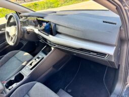 VOLKSWAGEN Golf 8ª serie Golf 1.0 eTSI EVO DSG Life pieno