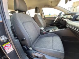 VOLKSWAGEN Golf 8ª serie Golf 1.0 eTSI EVO DSG Life pieno