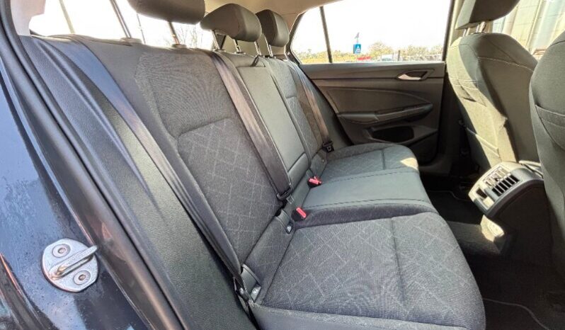 VOLKSWAGEN Golf 8ª serie Golf 1.0 eTSI EVO DSG Life pieno