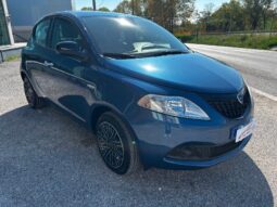 LANCIA Ypsilon 3ª serie Ypsilon 1.0 FireFly 5 porte S&S Hybrid Silver Plus pieno