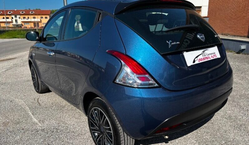LANCIA Ypsilon 3ª serie Ypsilon 1.0 FireFly 5 porte S&S Hybrid Silver Plus pieno