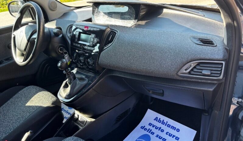 LANCIA Ypsilon 3ª serie Ypsilon 1.0 FireFly 5 porte S&S Hybrid Silver Plus pieno